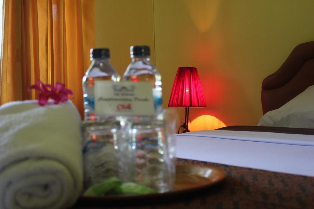 Hotel Puri Nusantara Kuta Lombok Buitenkant foto