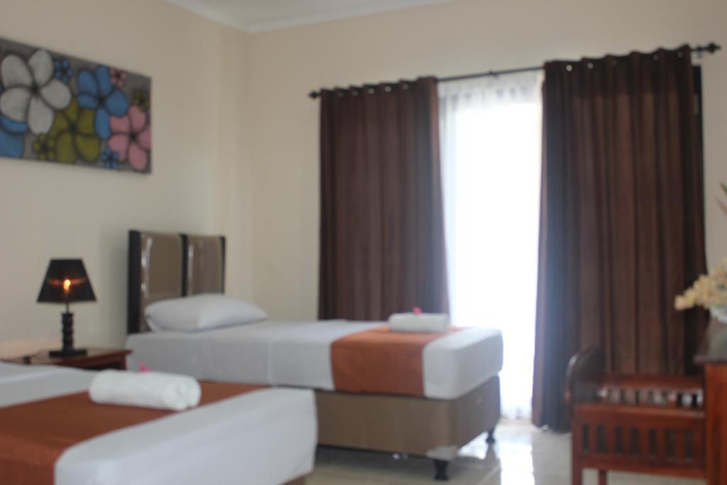 Hotel Puri Nusantara Kuta Lombok Buitenkant foto