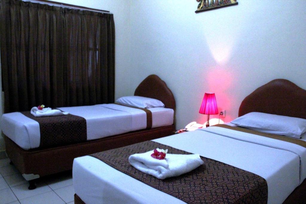 Hotel Puri Nusantara Kuta Lombok Buitenkant foto